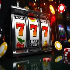Người dùng thực hiện nạp tiền qua ứng dụng ngân hàng trên điện thoại tại fyl88
